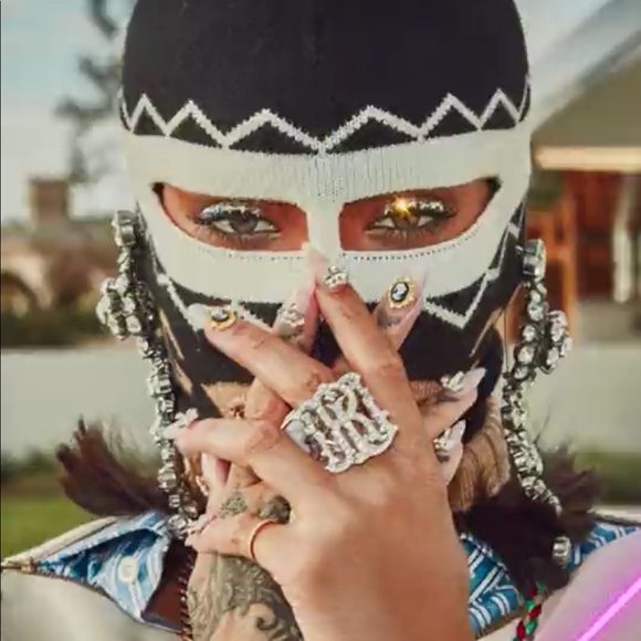 Meet your Posher, Grace - Picture 1 of 1